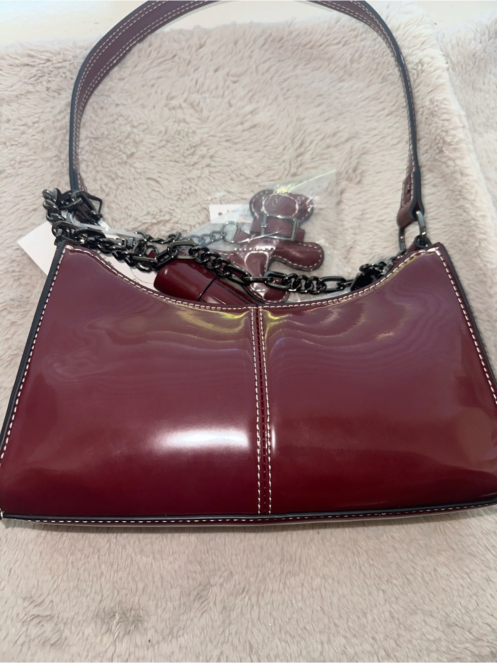 STEVE MADDEN Bmikas Glossy Bloodstone Shoulder Bag - Picture 7 of 14